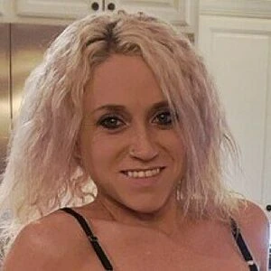 Riley In Nylons