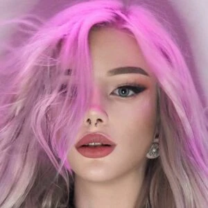 Sinem Adelen