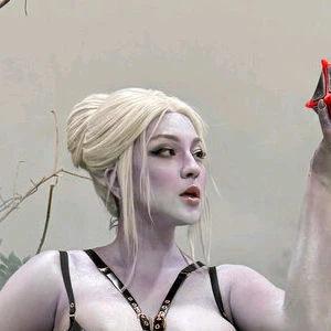 Zoe Volf Cosplay