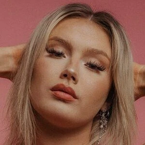 Nikoline Fray