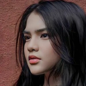 Davina Karamoy