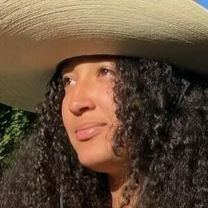 Curlybeanraver