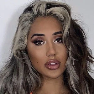 Zahida Allen