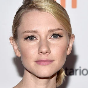 Valorie Curry