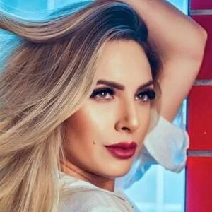 Ana Paula Santos
