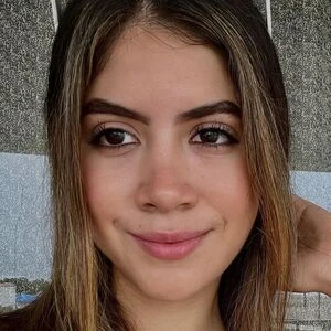 Avril Toro