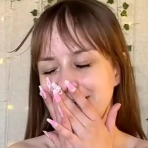 lorilorilorilori