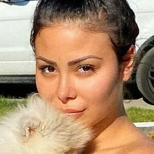 Maeva Ghennam