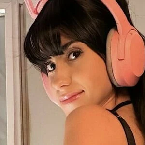 Shirley Santos
