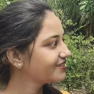 Santoor Mom