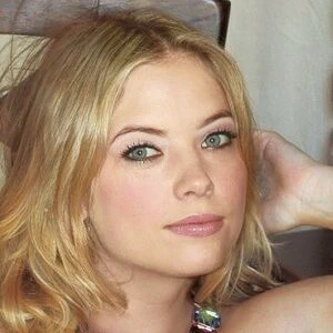 Amber Benson