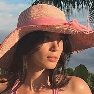 Luisa Valencia