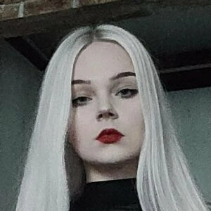 mistress_blond