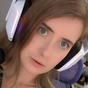 Ella Moora