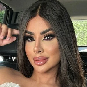 Sara Victoria