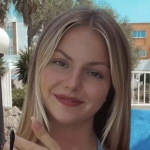 Julia Hlr