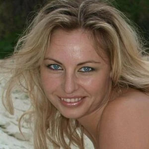 Laura Morganx