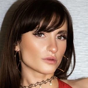 Mila Taylor