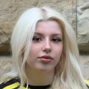 Laura.z57