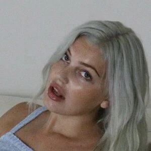 Chloe Evans