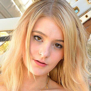 Stephanie Bed