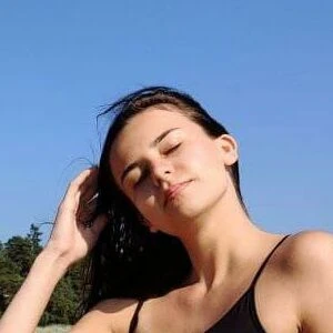aria_diaz