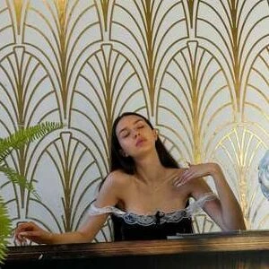 Liya Moon
