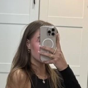 Barebylola