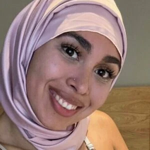 riyakhalifaa
