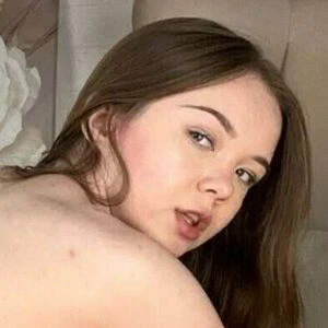 Lana_lee_