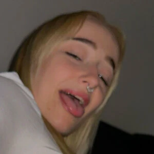 theblondeshortcake