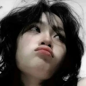 V4mp1r333h03