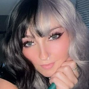 lilliannwaifu