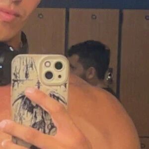 vlaz_playboy