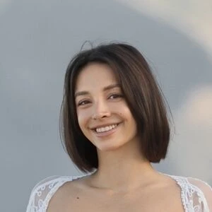 Olivia Bay