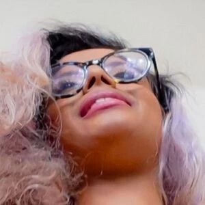 ebonybuttspremium