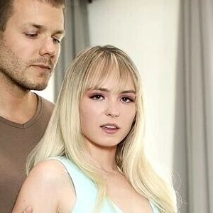 Lilly Steele