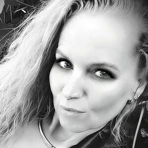 lejoninna-free