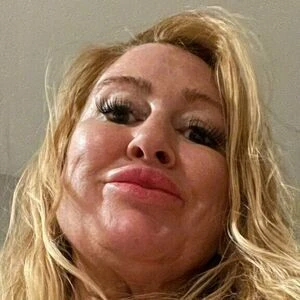 nikkiebigtits