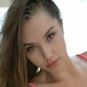 reinna_honney