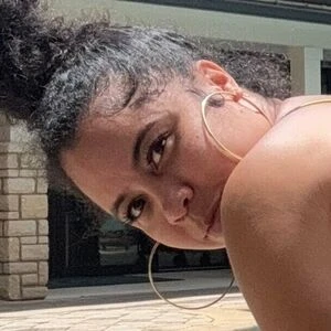 Bria Loren