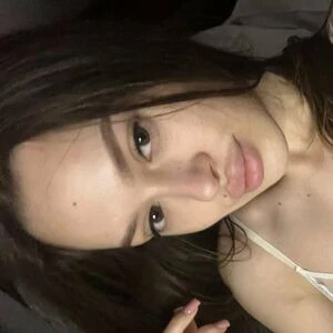 leila_mur