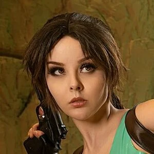 Lara Croft Cosplay