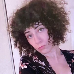 curlyfluffnstuff