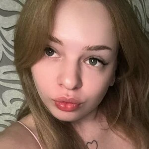 oliviaola_x