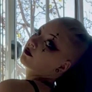 gothicsuccubusrose