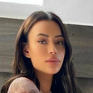 Yasmine Pierards