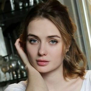 Alice Cotton