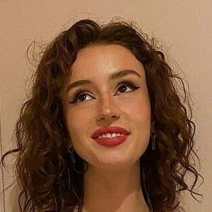 Isabella Candelaria