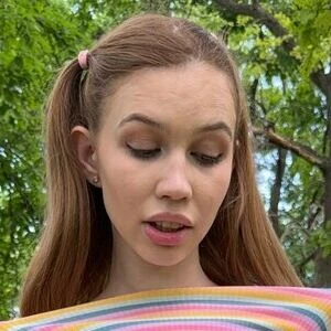Molly Rika Lovonse